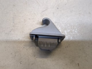 Кронштейн козырька солнцезащитного, ориг. номер MN108177HA, Mitsubishi Colt 2002-2012