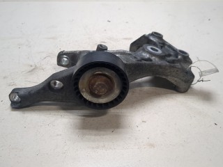 Кронштейн компрессора кондиционера, Opel Astra 2006-2014