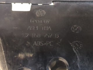 Кронштейн магнитолы левый передний, ориг. номер 1J2858069G01C, Volkswagen Bora 1998-2005