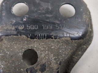Кронштейн подрамника левый, ориг. номер 5Q0199517G, Volkswagen Tiguan 2016-2021