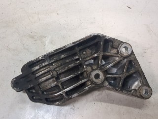 Кронштейн полуоси, ориг. номер C1B73K305AB, Ford Fiesta 2008-2013