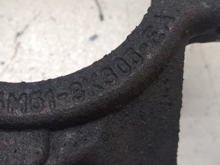 Кронштейн полуоси, ориг. номер 4M513K305EA, 1334186, Ford Focus 2007-2011