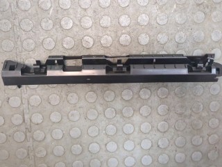 Кронштейн порога правый Tesla Model 3 2017-2021