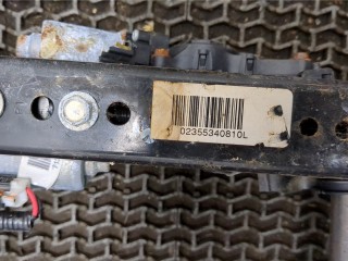 Кронштейн сиденья левый передний, ориг. номер 7162008020, 7161008030, Toyota Sienna 3 2010-2014
