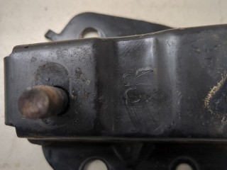 Кронштейн усилителя бампера, ориг. номер 5218101020, Toyota Matrix 2004-2008