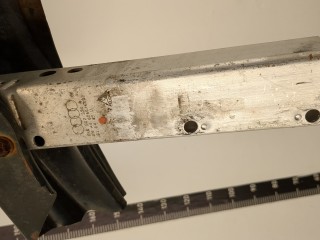 Кронштейн усилителя бампера задний, ориг. номер 8K0807332A, 8K0807331A, Audi A4 (B8) 2007-2012