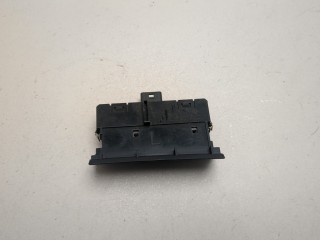 Кнопка лючка топливного бака, ориг. номер 8484050030C0, Lexus LS460 2006-2009