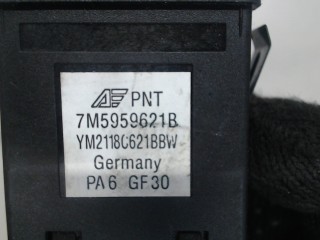 Кнопка обогрева стекла, ориг. номер 7M2118C621BBW, Ford Galaxy 2000-2006
