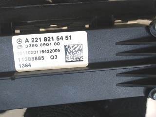 Кнопка парктроника, ориг. номер 2218215451, Mercedes S-Класс 2009-2013