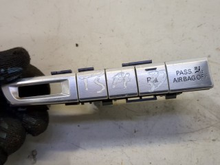 Кнопка парктроника, ориг. номер 4H2959674AQ, Audi A8 2009-2014