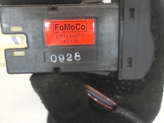 Кнопка регулировки фар, ориг. номер UR79666F0, Ford Ranger 2006-2009