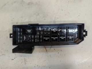 Крышка блока предохранителей, ориг. номер 4439668, Ford Maverick 2000-2004