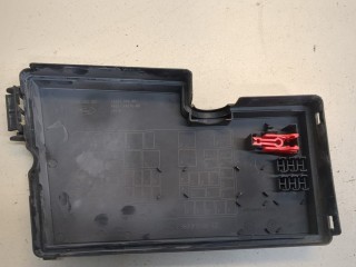 Крышка блока предохранителей, ориг. номер AV6T14A076AB, Ford Focus 2011-2015