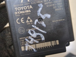 Блок управления бесключевого доступа, ориг. номер 897B002120, Toyota Corolla E210 2018-2022