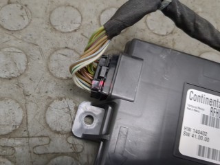Блок управления бесключевого доступа, ориг. номер 682214570AB, Dodge Journey 2011-2020