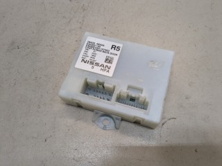Блок управления дверьми, ориг. номер 284G04BA5A, Nissan Rogue 2016-2020
