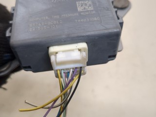 Блок контроля давления в шинах, ориг. номер 897690C022, 221505101, 79903108C, Toyota Sequoia 2007-2017
