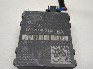 Блок контроля давления в шинах, ориг. номер L8B2-14F012-BA, Land Rover Range Rover Evoque 2018-2024