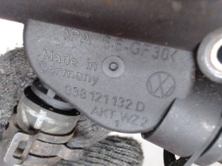 Фланец системы охлаждения, ориг. номер 038121132D, Volkswagen Golf 1997-2006
