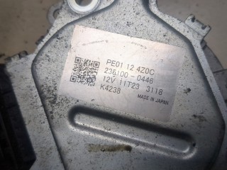 Клапан фазорегулятора, ориг. номер PE0114420A, 2351000448, Mazda 3 2016-2019
