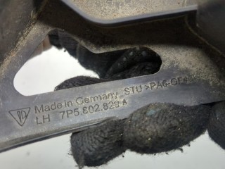 Опора под домкрат (поддомкратная подушка), ориг. номер 7P5802829A, Porsche Cayenne 2010-2014