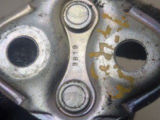 Петля замка двери, ориг. номер GS1D58361A, Mazda CX-9 2016-2021