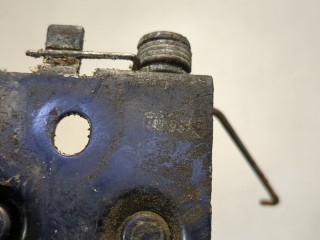 Петля замка капота, ориг. номер 57311XA01A, Subaru Tribeca 2004-2007
