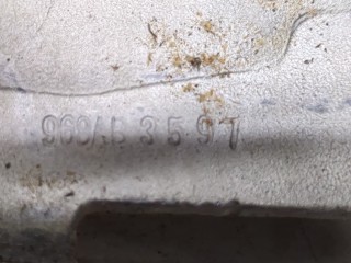 Петля замка капота, ориг. номер 968AB3597, Jeep Compass 2016-2022