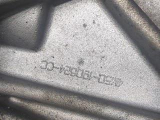Кронштейн насоса гидроусилителя руля, ориг. номер 4M5Q190524CC, Ford Focus 2007-2011
