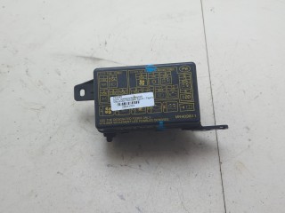 Блок предохранителей, ориг. номер MR409811, Mitsubishi Montero Sport 2000-2005