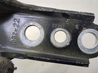 Петля двери правая передняя, ориг. номер BB5Z7822800C, Ford Explorer 2019-2024