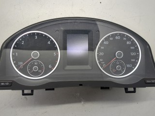 Щиток приборов (приборная панель) Volkswagen Tiguan 2011-2019
