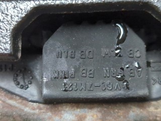Подушка крепления КПП, ориг. номер 1801351, BV617M121DC, Ford Focus 2007-2011