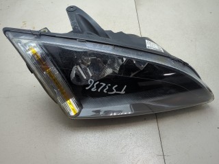 Фара (передняя) правая Ford Focus 2004-2008