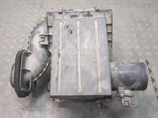 Корпус воздушного фильтра Nissan Pathfinder 2004-2010