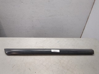 Молдинг двери правое заднее Audi A6 2001-2005
