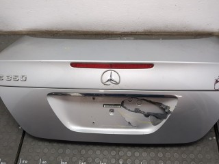 Крышка (дверь) багажника Mercedes E-Класс 2002-2006