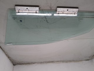 Стекло боковой двери левое переднее, ориг. номер 51328169013, 8169013, BMW 3 E36 1990-1996