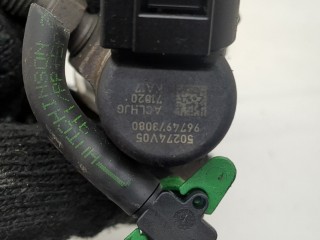 Форсунка топливная, ориг. номер 9674973080, Ford Focus 2007-2011