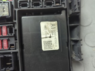 Блок предохранителей, ориг. номер 8264147050A, Toyota Prius 2015-2019