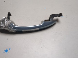 Ручка двери наружная левая передняя Volkswagen Passat 2005-2010