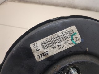 Усилитель тормозов вакуумный, ориг. номер 4535Y2, Peugeot 207 2006-2009