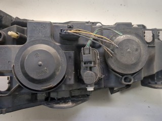 Фара (передняя) правая, ориг. номер 7701061672, Renault Laguna 2005-2007