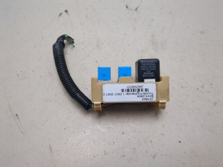 Блок реле, ориг. номер 90987-04002, Toyota Highlander 2003-2007