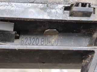 Решетка радиатора, ориг. номер 62320BU100, Nissan Almera Tino 2000-2003