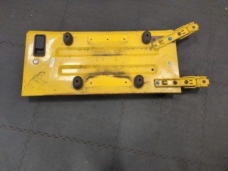 Петля крышки багажника правая, ориг. номер 55395194AA, Jeep Wrangler 1996-2006