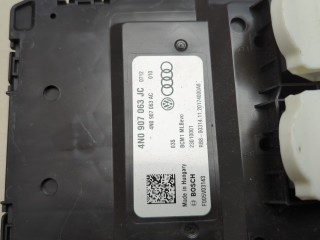 Блок управления бортовой сети (Body Control Module), ориг. номер 4N0907063JC, Audi Q7 2019-2024