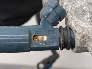 Форсунка топливная, ориг. номер 2325050040, Lexus LX 1998-2002