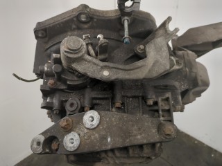 КПП 6-ст.мех. (МКПП), ориг. номер 95524458, 5700327, 5700611, Opel Astra 1998-2009