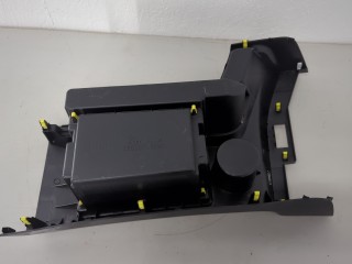 Пластик центральной консоли, ориг. номер 588210C090, Toyota Tundra 2006-2009